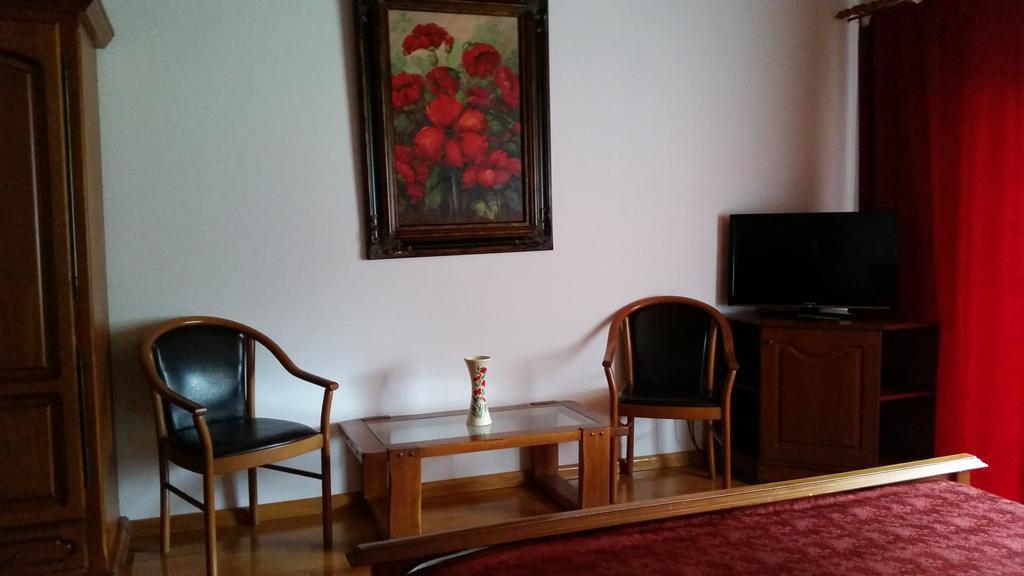 Pension Curmatura Stezii Răşinari Kültér fotó